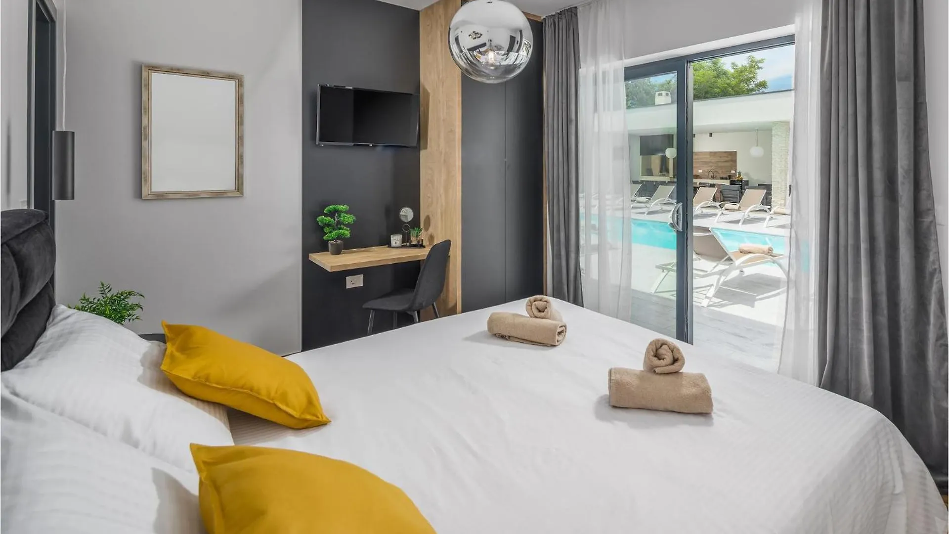 Holiday home 5 Bedroom Nice Home In Sivati Croatia