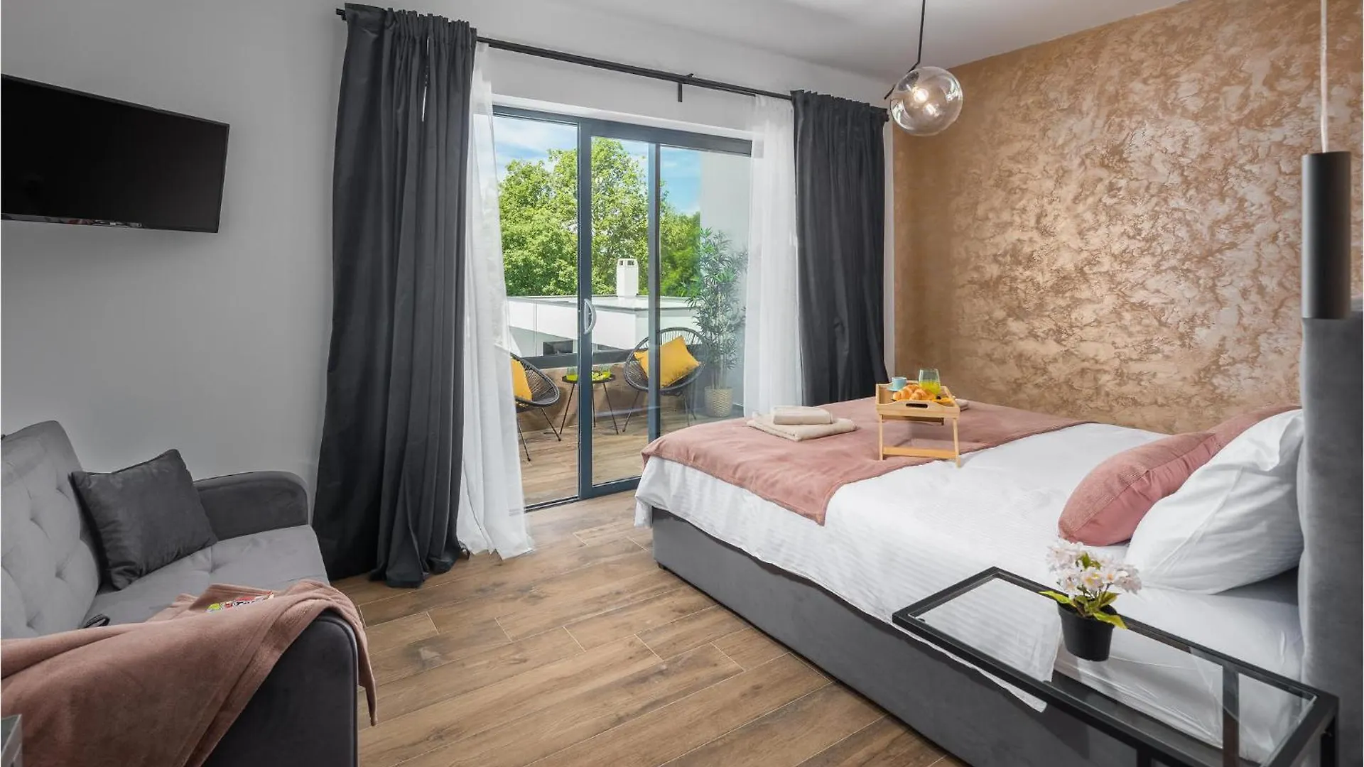5 Bedroom Nice Home In Sivati Holiday home